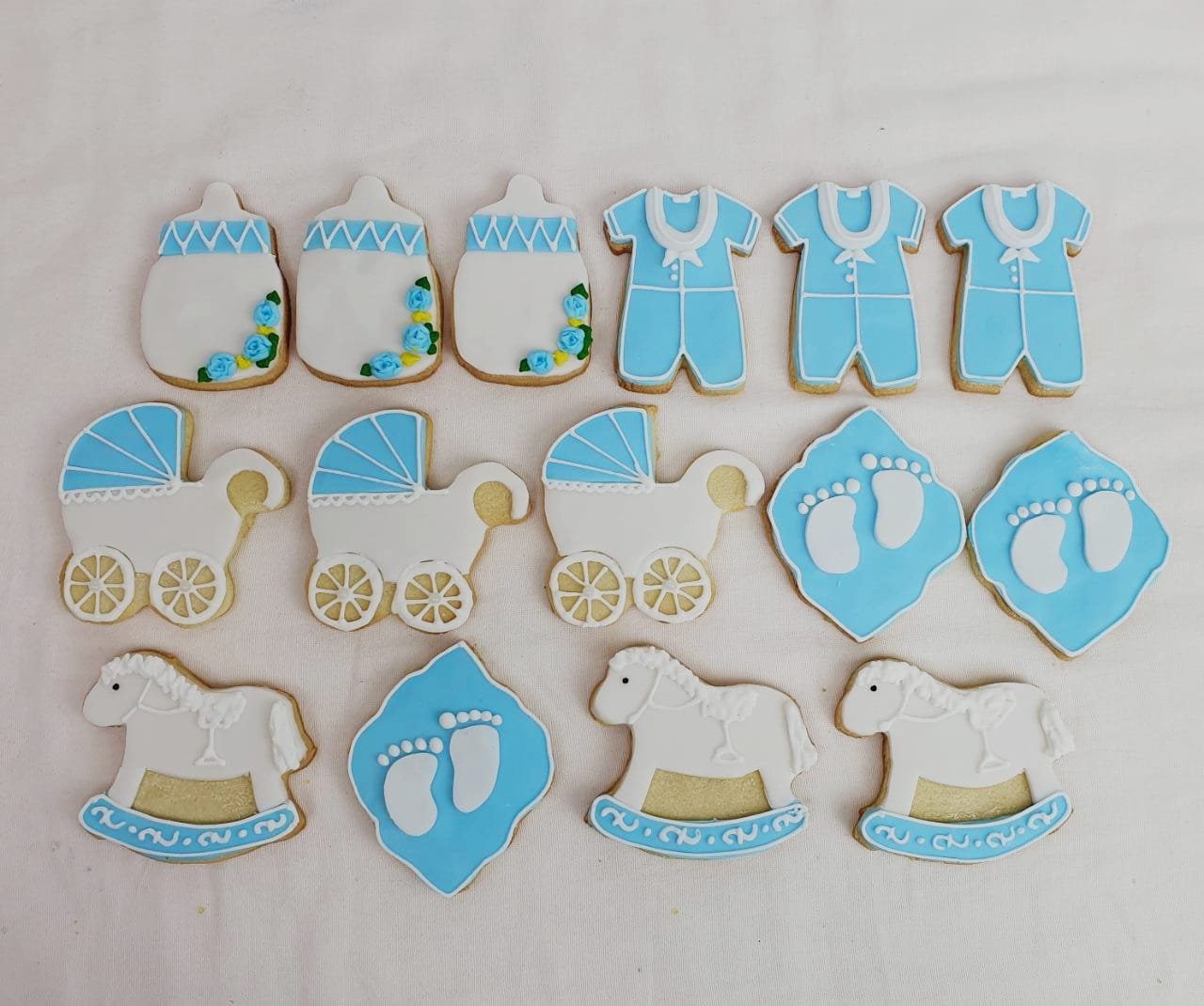 Baby's Blue Essentials Cookies (per piece)