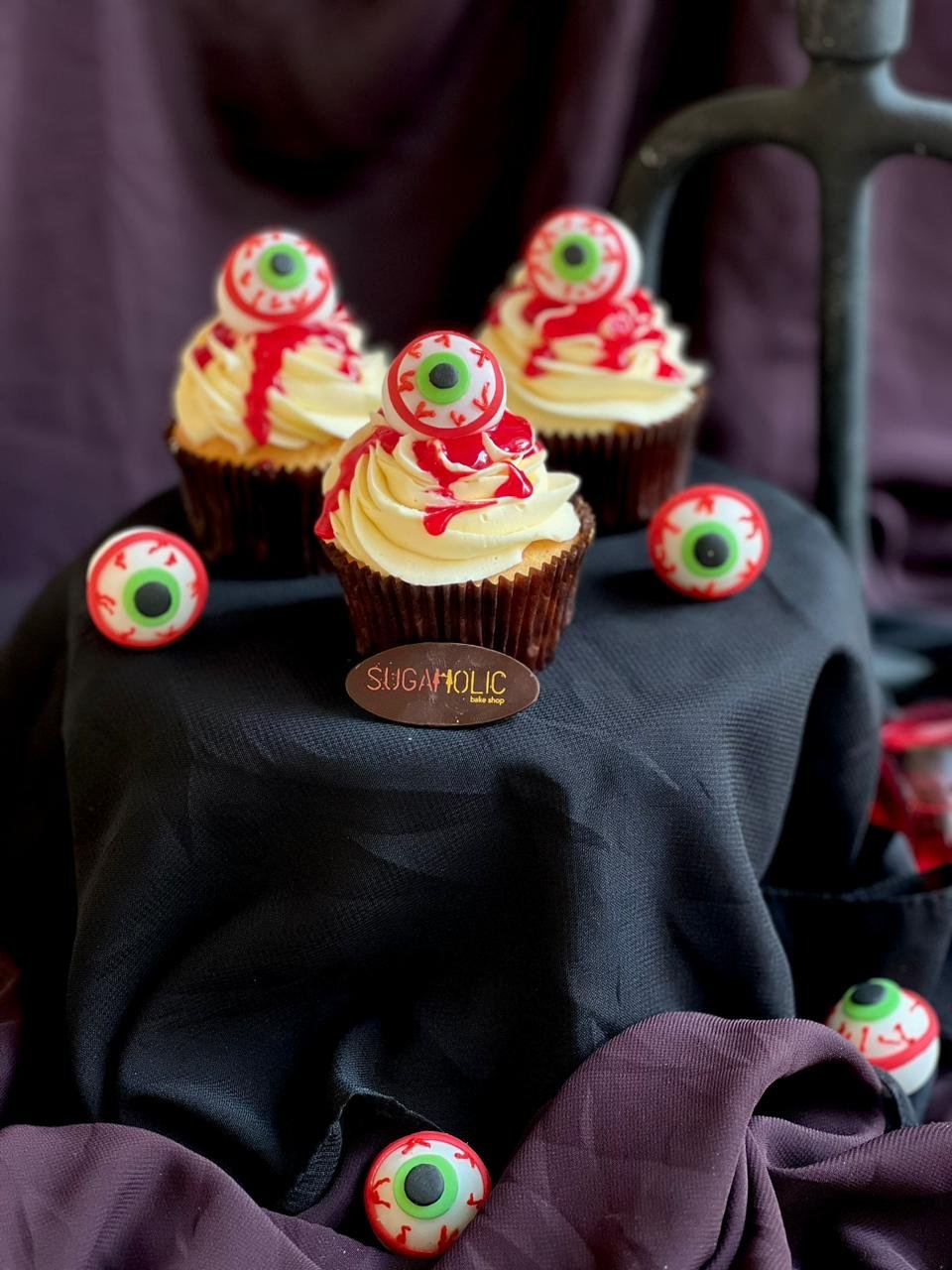 Scary Eyeball Cupcake