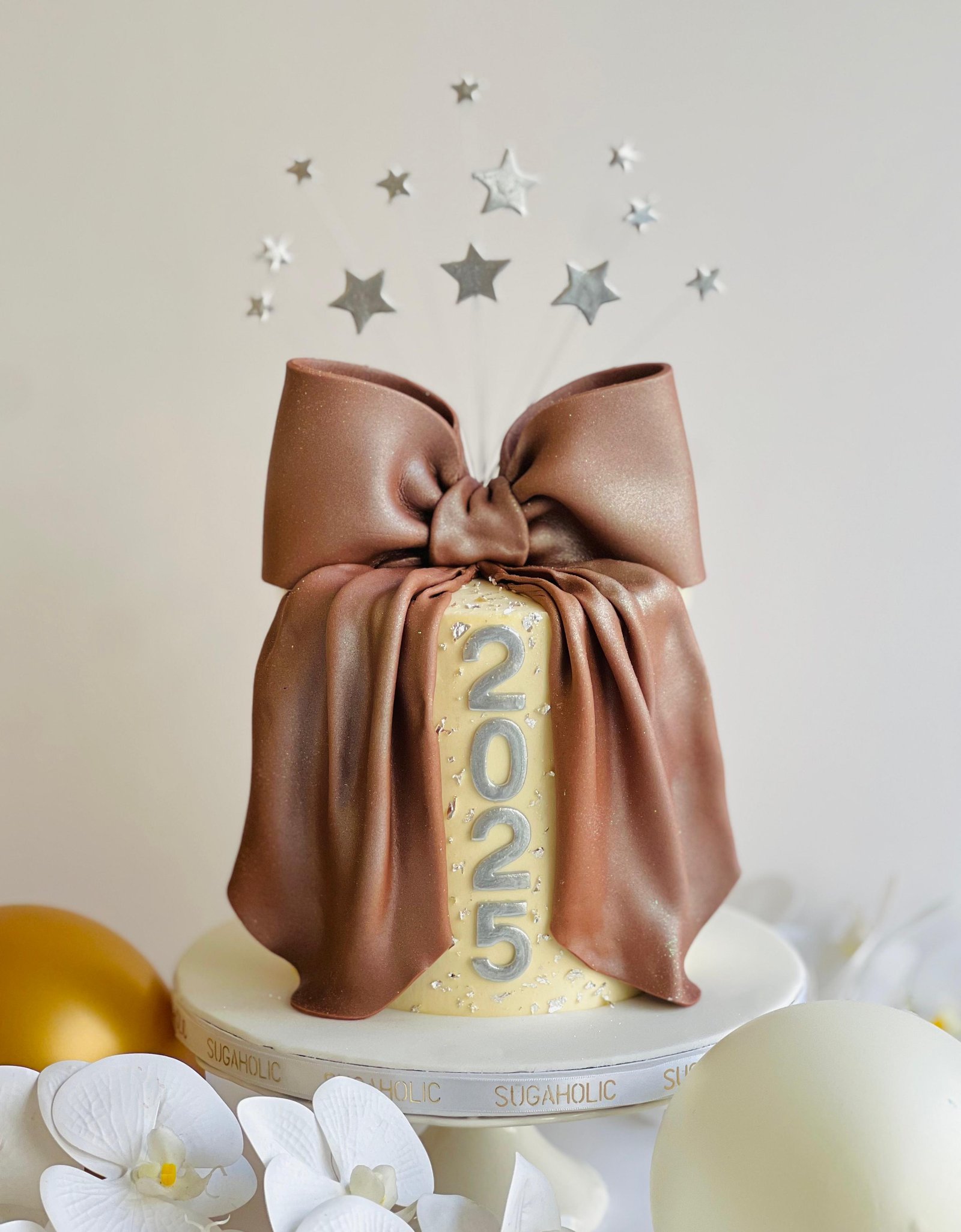 New Year's Bow Buttercream Cake