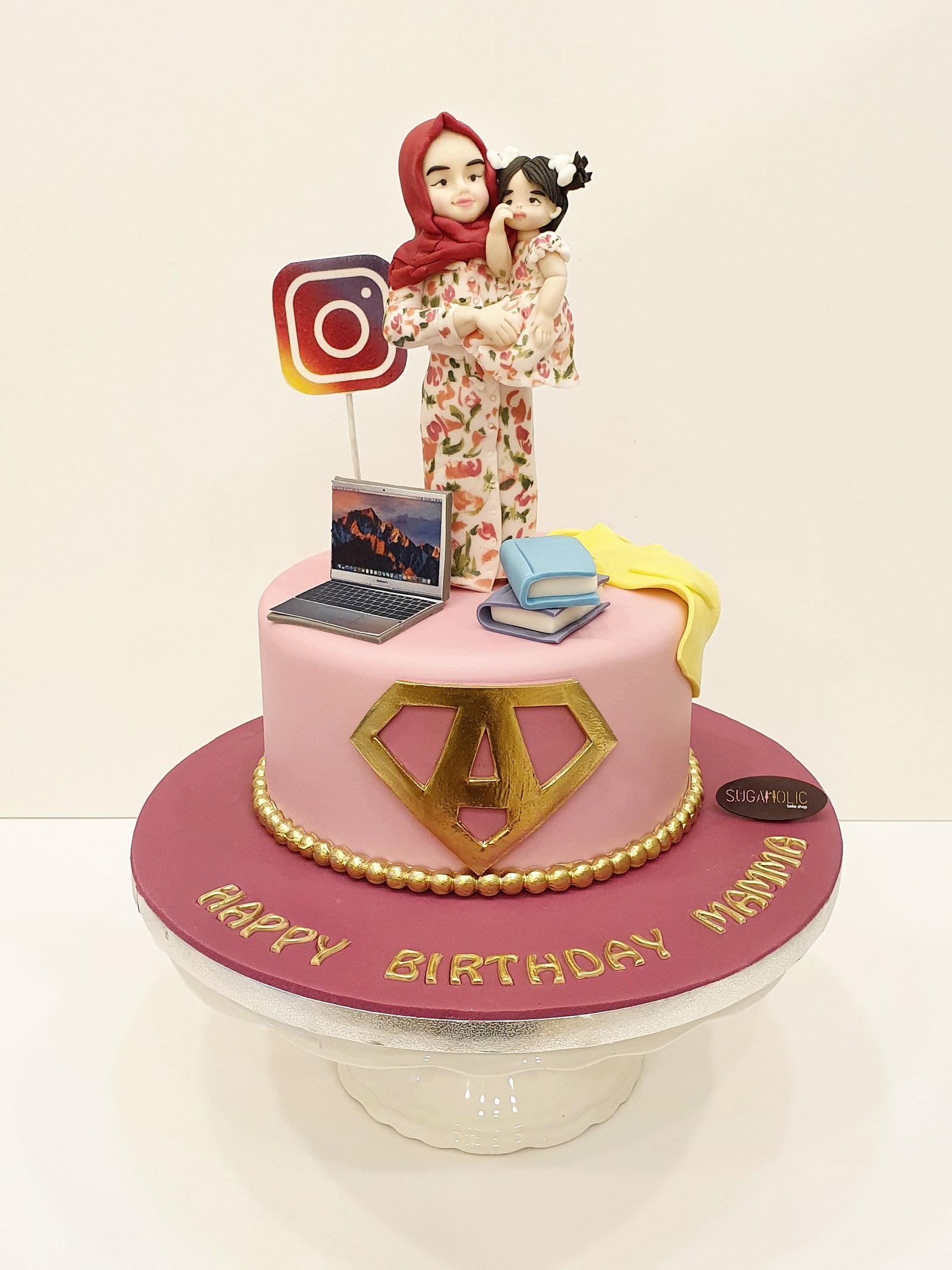 3D Figurine Cake