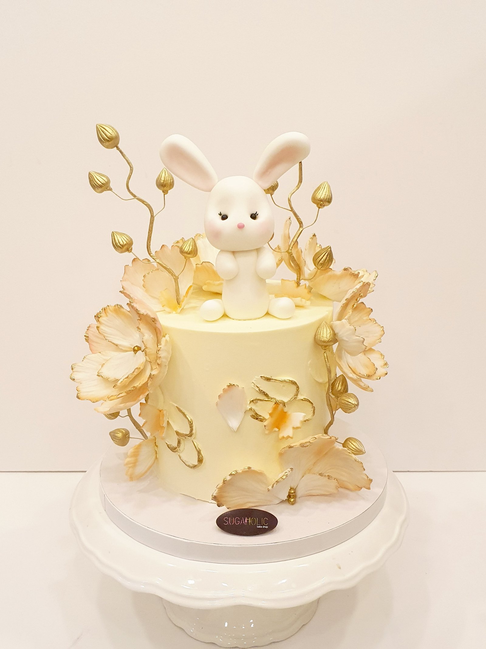 Floral with 3D Bunny Cake