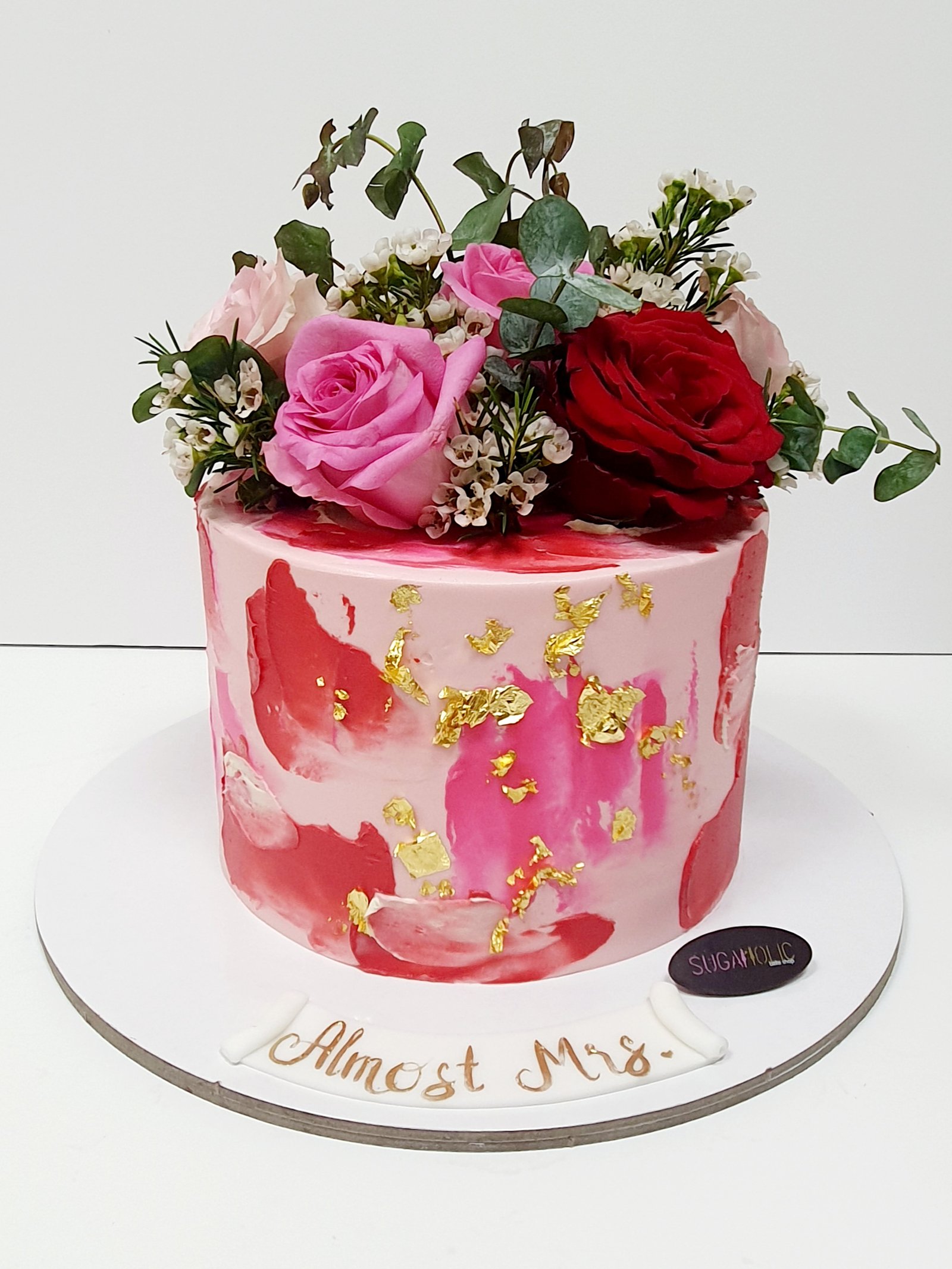 Floral with Gold Leafs Cake 