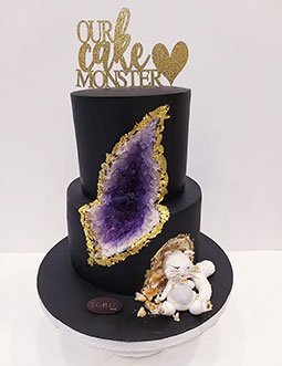 Cake monster Fondant Cake