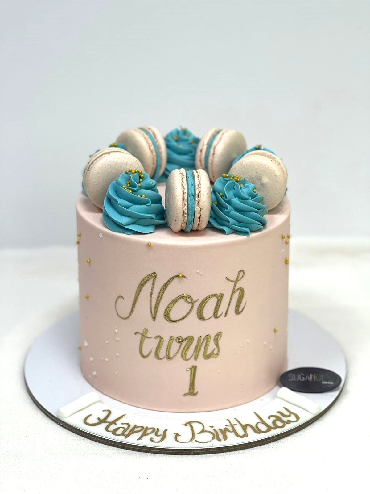 Light Pink Macaroon Cake 